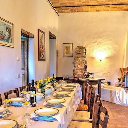 Casale Cicognola 12, Emma Villa Massa Martana